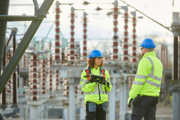 Best Emergency Electrician Near Me  in Willowbrook, CA